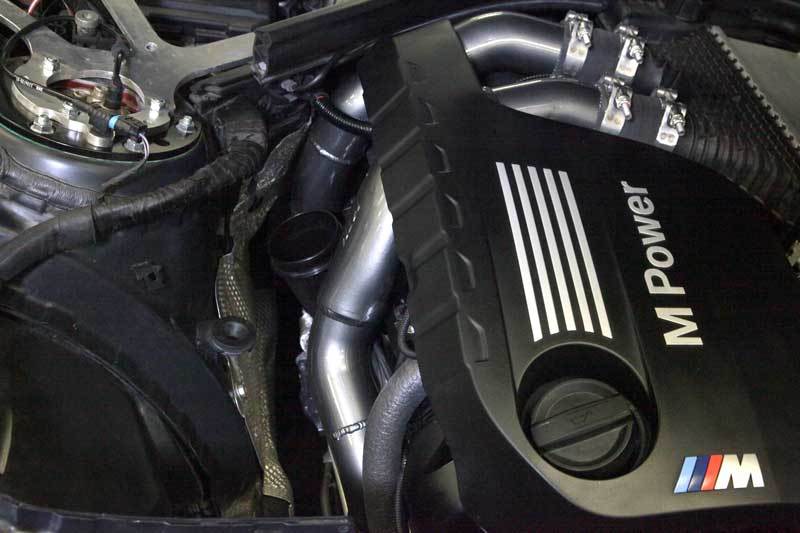 AEM 07-10 BMW 335I L6-3.0L F/I Turbo Intercooler Charge Pipe Kit