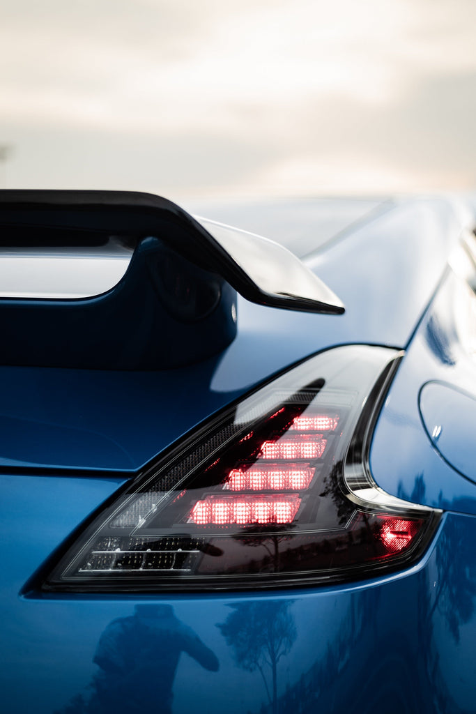 MORIMOTO XB LED TAIL LIGHTS: NISSAN 370Z